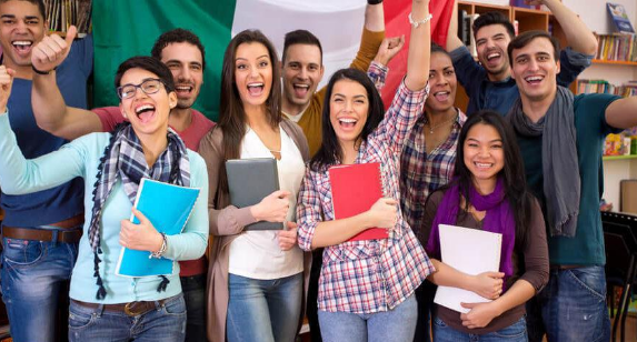 چرا تحصیل علوم کامپیوتر در ایتالیا