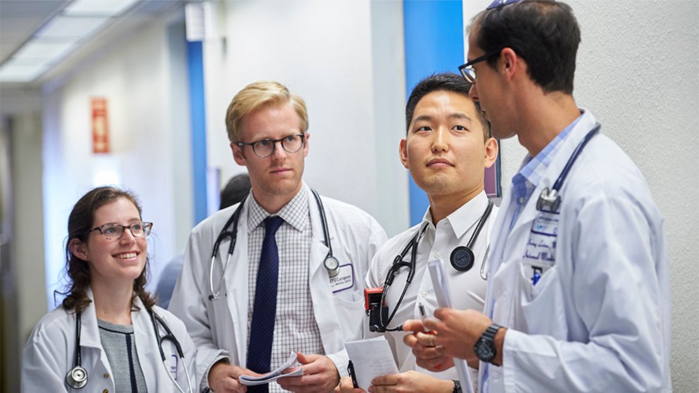 9 medschool3main.jpg 992x558 q85 crop subsampling 2 upscale